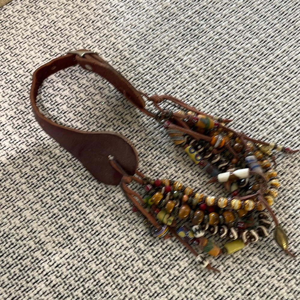 Western style leather necklace